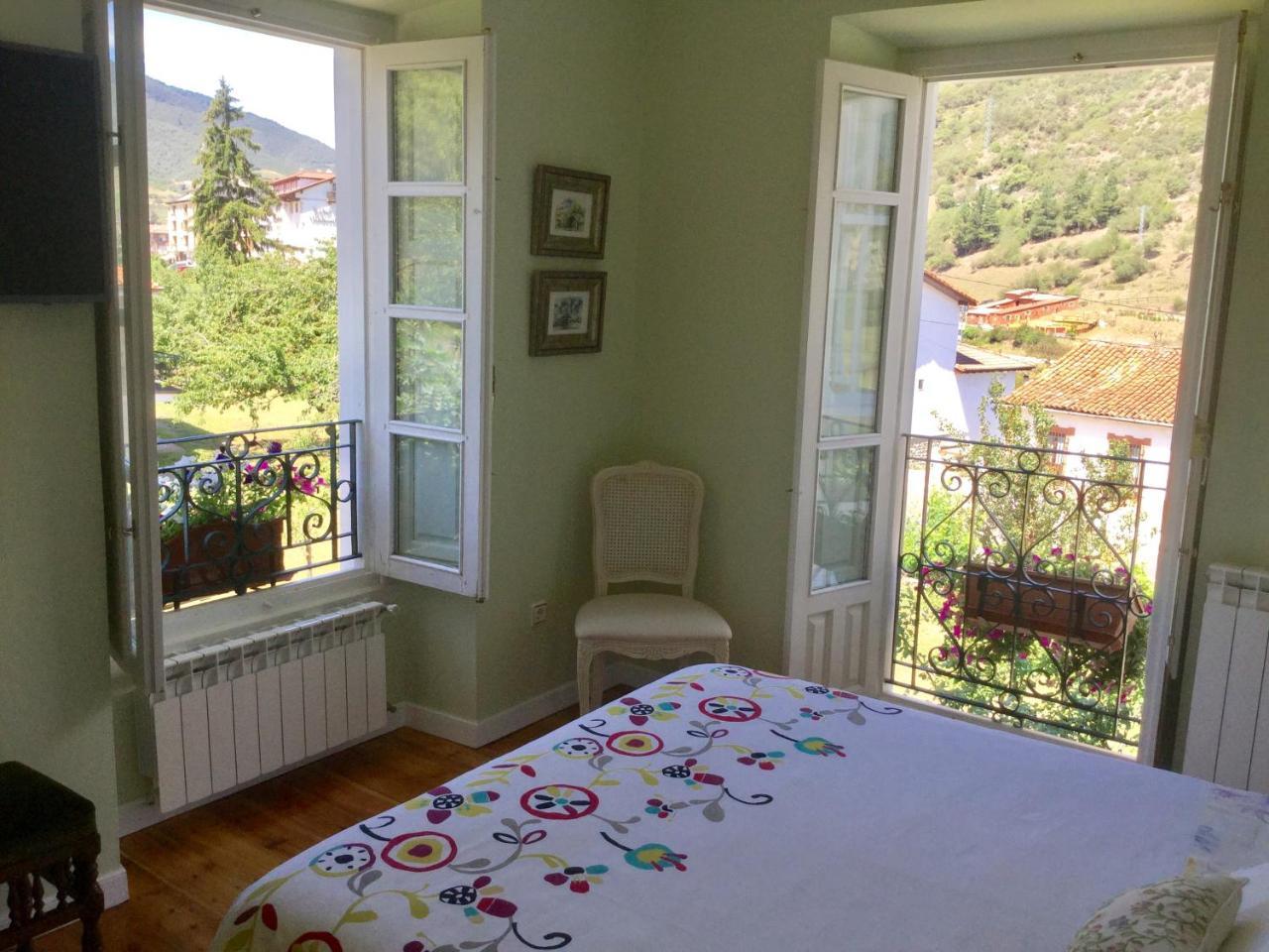 Villa Elena Potes Ngoại thất bức ảnh
